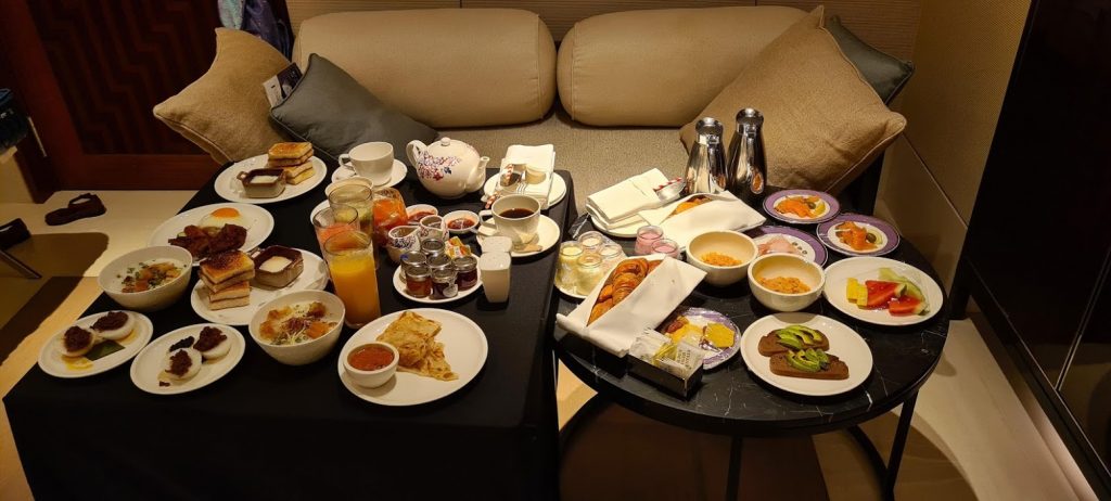 kempinski breakfast 2