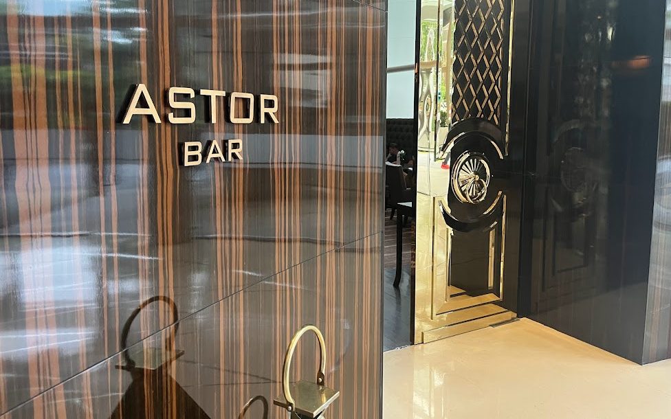 Astor Bar
